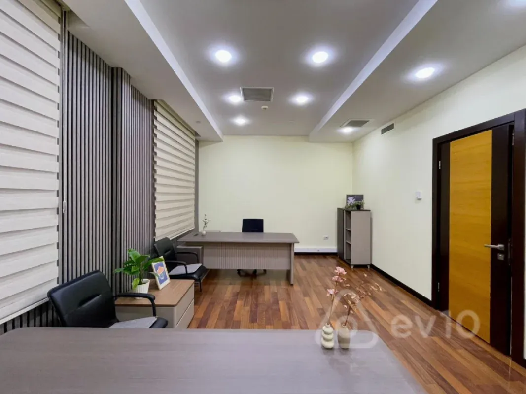 Kirayə verilir 2 otaqlı ofis 50 m²