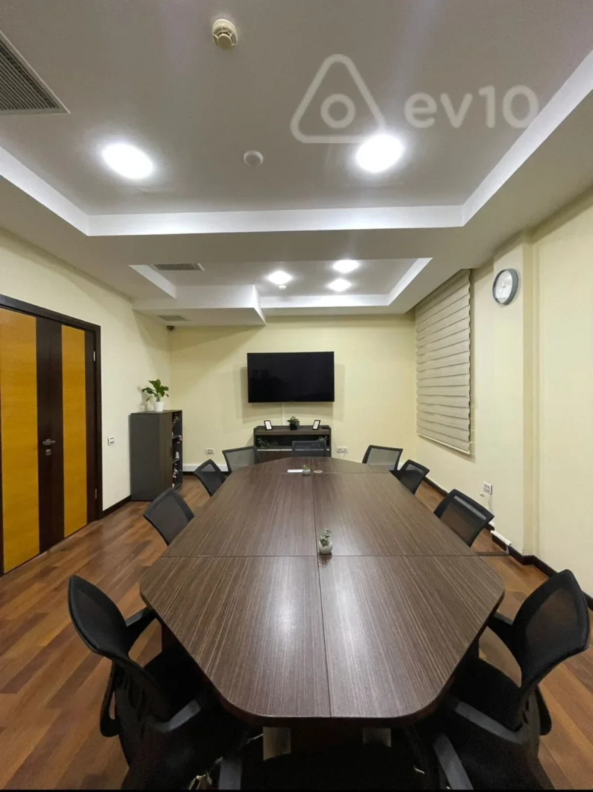 Kirayə verilir 2 otaqlı ofis 50 m²