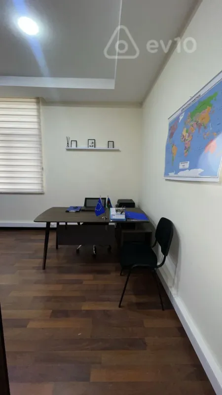 Kirayə verilir 2 otaqlı ofis 50 m²