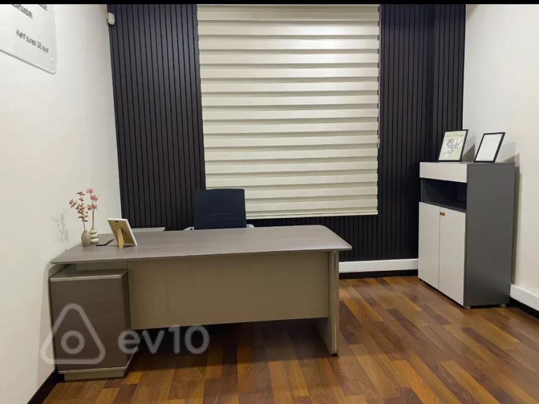 Kirayə verilir 2 otaqlı ofis 50 m²