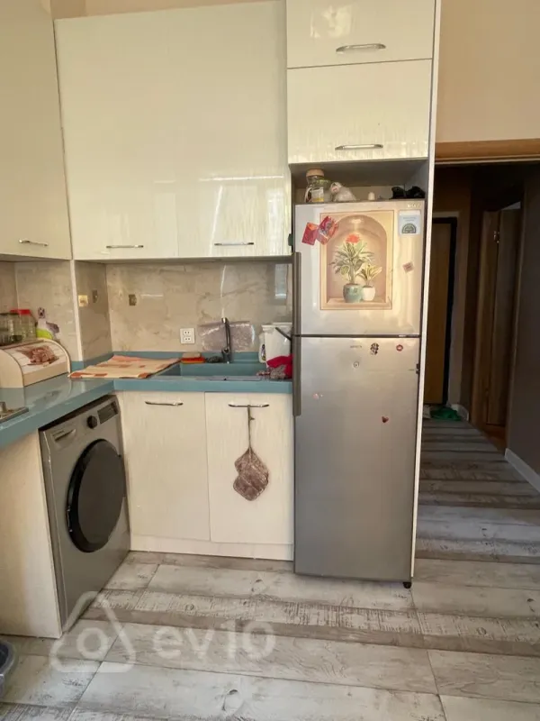 Kirayə verilir 2 otaqlı yeni tikili 45 m²