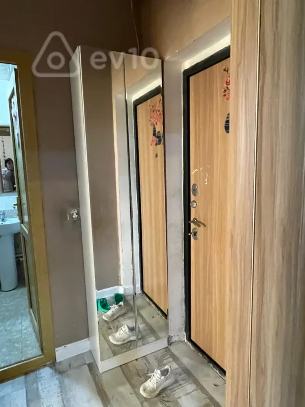 Kirayə verilir 2 otaqlı yeni tikili 45 m²