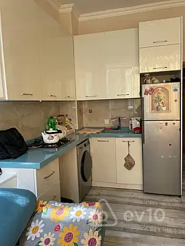 Kirayə verilir 2 otaqlı yeni tikili 45 m²