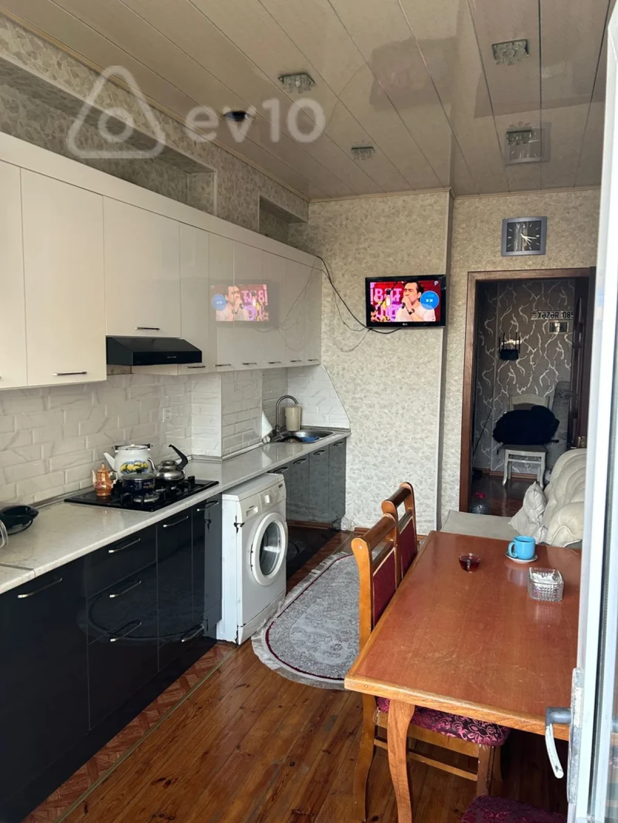 Satılır 2 otaqlı yeni tikili 75 m²
