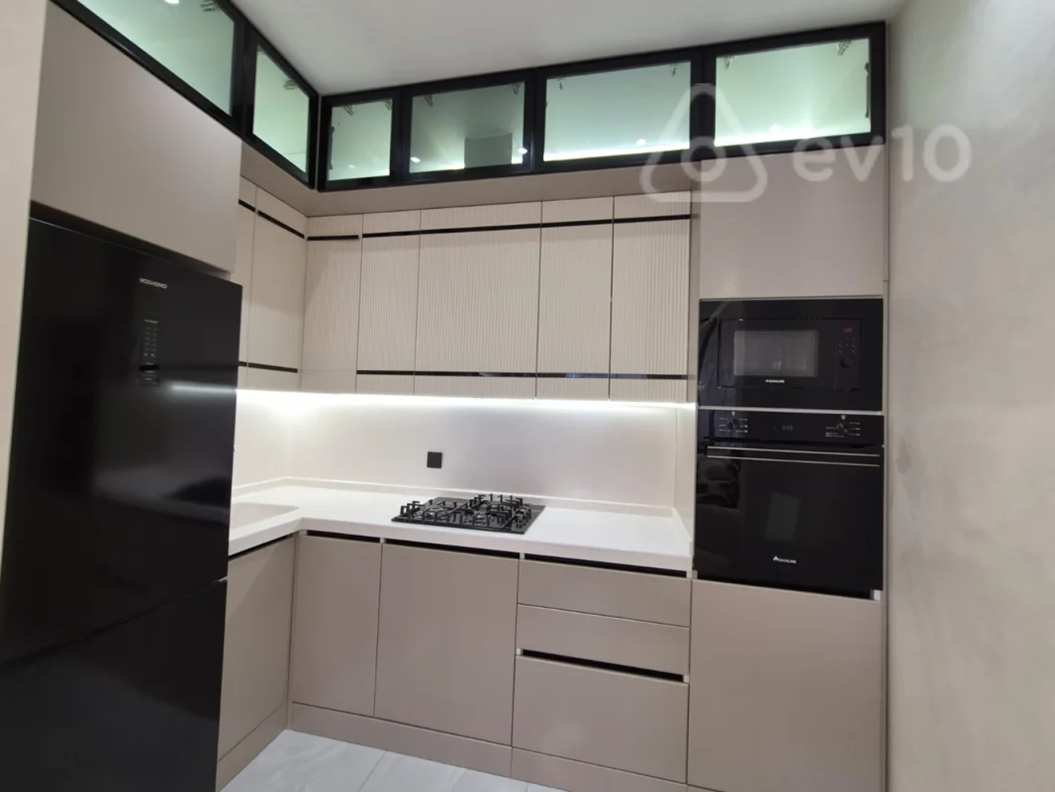 Kirayə verilir 2 otaqlı yeni tikili 65 m²