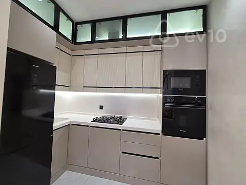 Kirayə verilir 2 otaqlı yeni tikili 65 m²