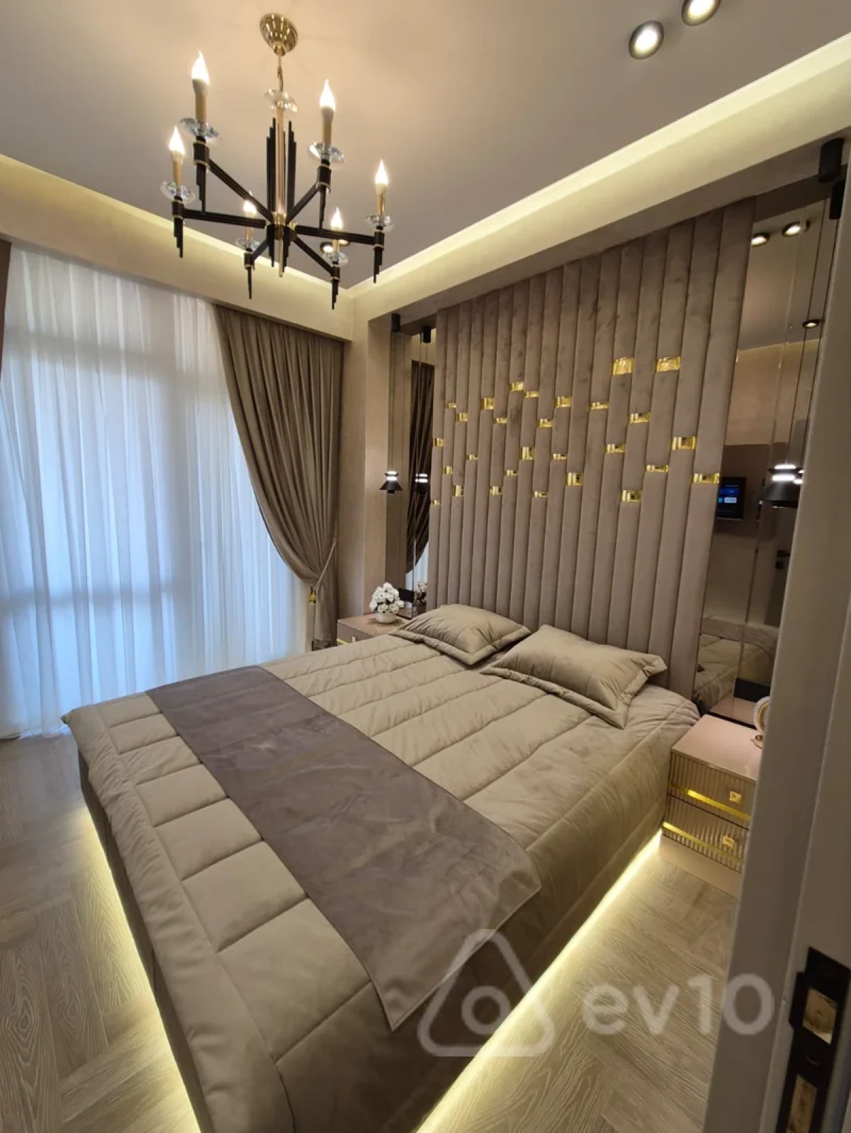 Kirayə verilir 2 otaqlı yeni tikili 65 m²