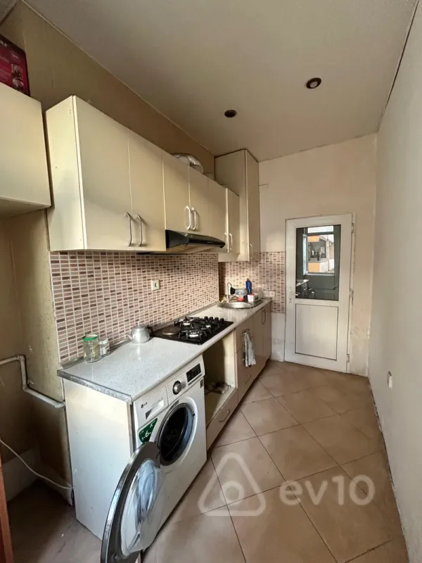 Satılır 3 otaqlı yeni tikili 88 m²