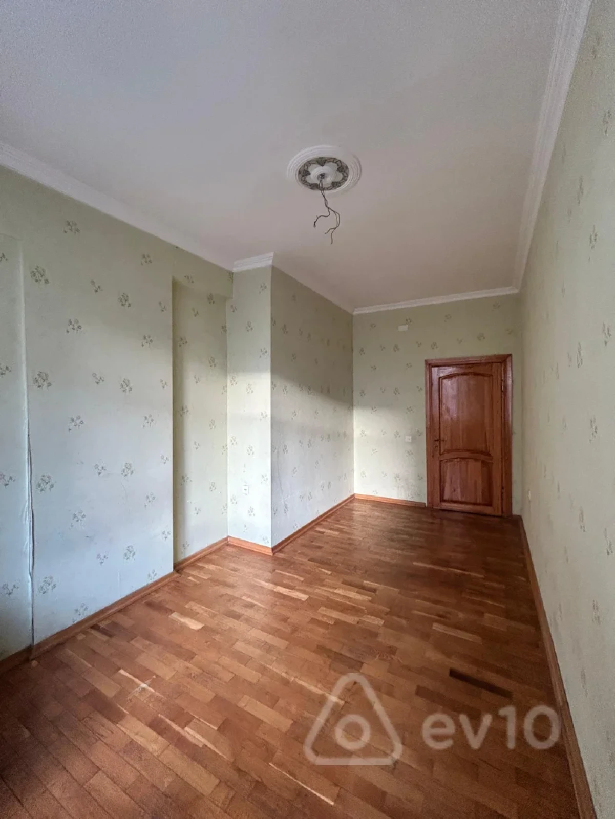 Satılır 3 otaqlı yeni tikili 88 m²