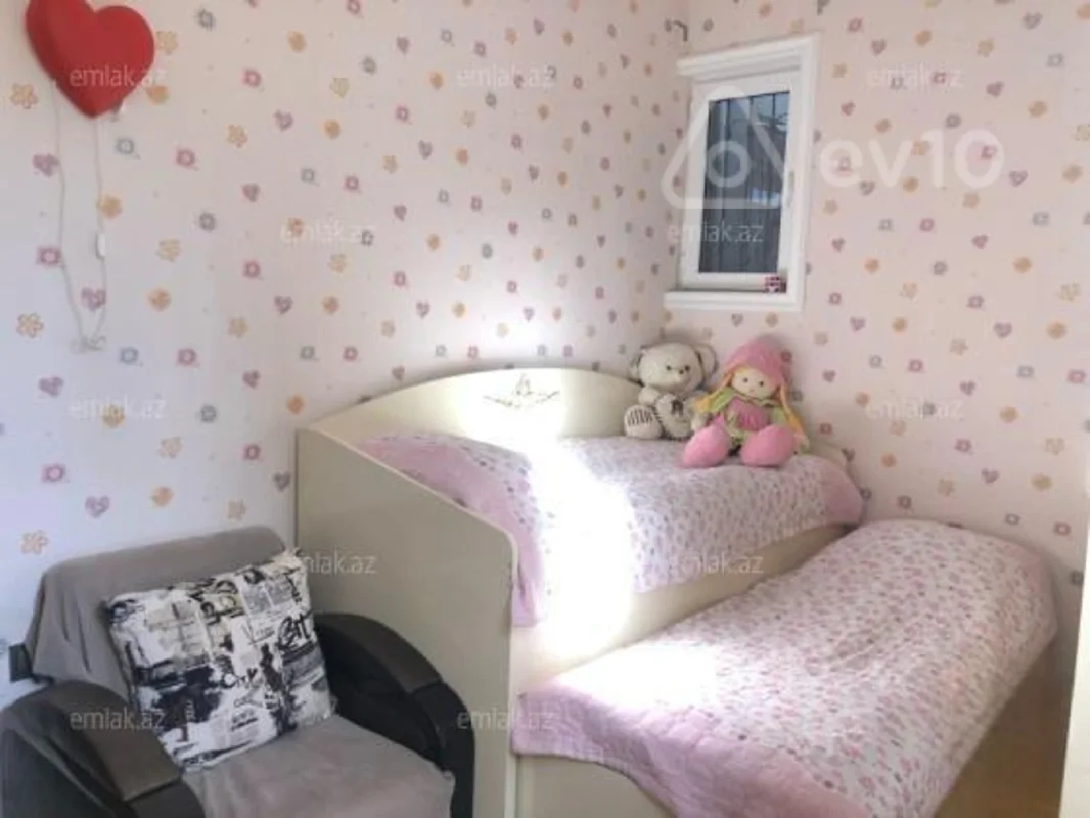 Satılır 3 otaqlı həyət evi 100 m²