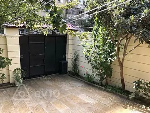 Satılır 3 otaqlı həyət evi 100 m² — Bakı, Binəqədi 3 otaq 100.00 m²