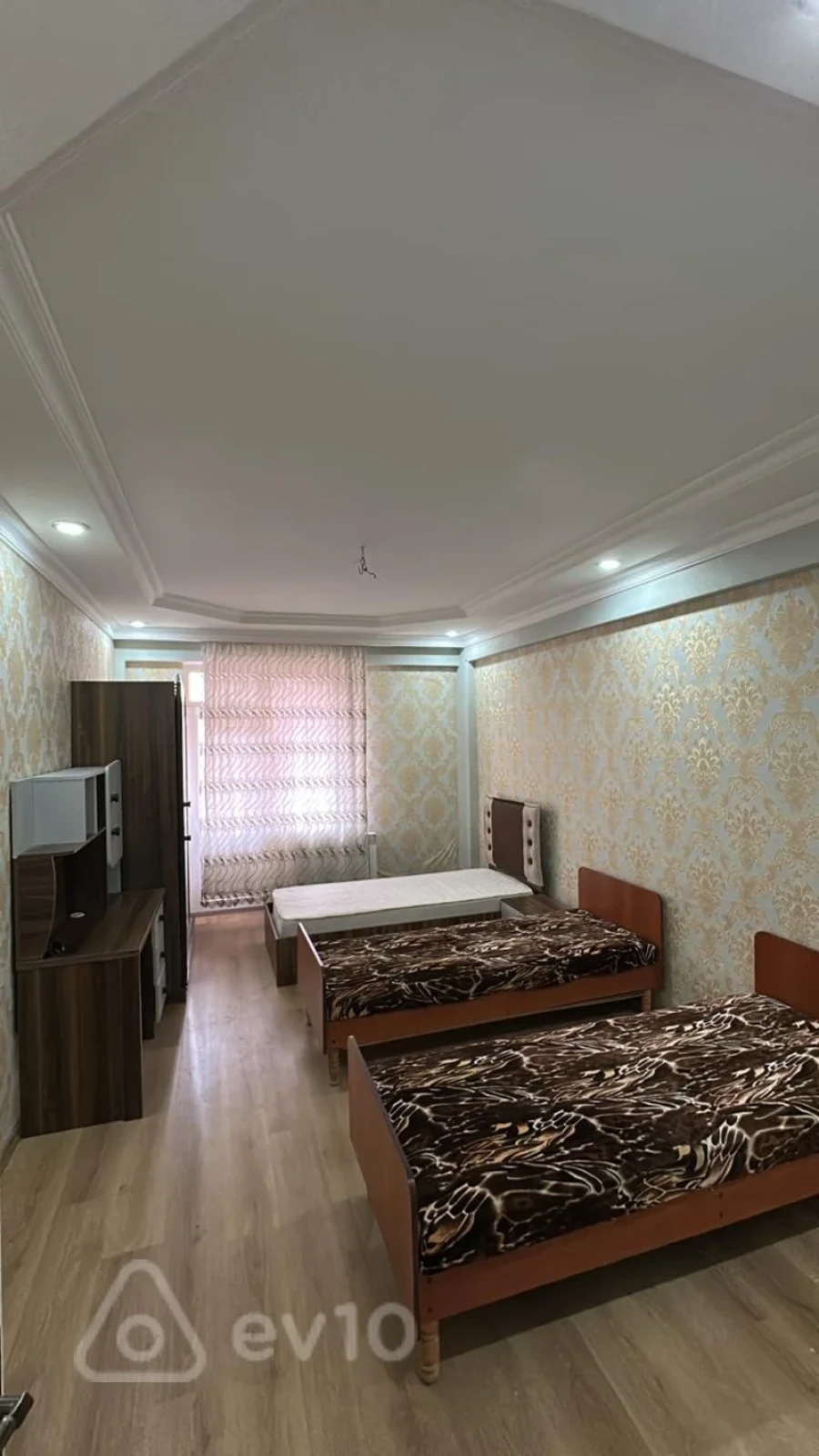 Kirayə verilir 3 otaqlı yeni tikili 120 m²