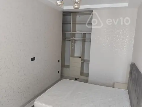 Kirayə verilir 3 otaqlı yeni tikili 90 m²