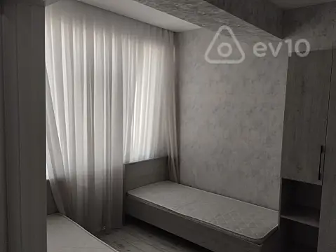 Kirayə verilir 3 otaqlı yeni tikili 90 m²