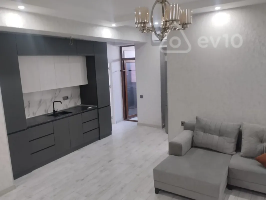 Kirayə verilir 3 otaqlı yeni tikili 90 m²