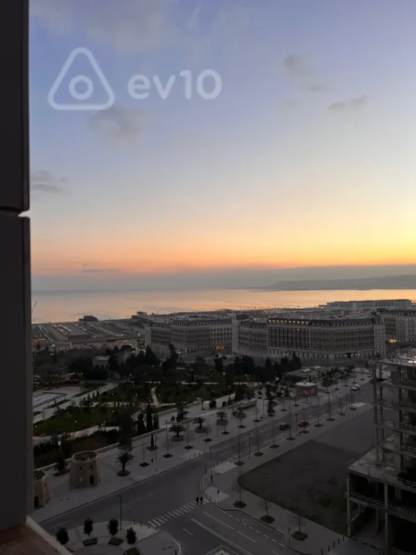 Kirayə verilir 3 otaqlı yeni tikili 157 m²