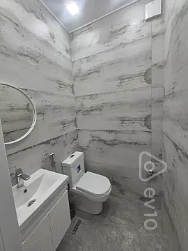 Kirayə verilir 2 otaqlı yeni tikili 90 m²