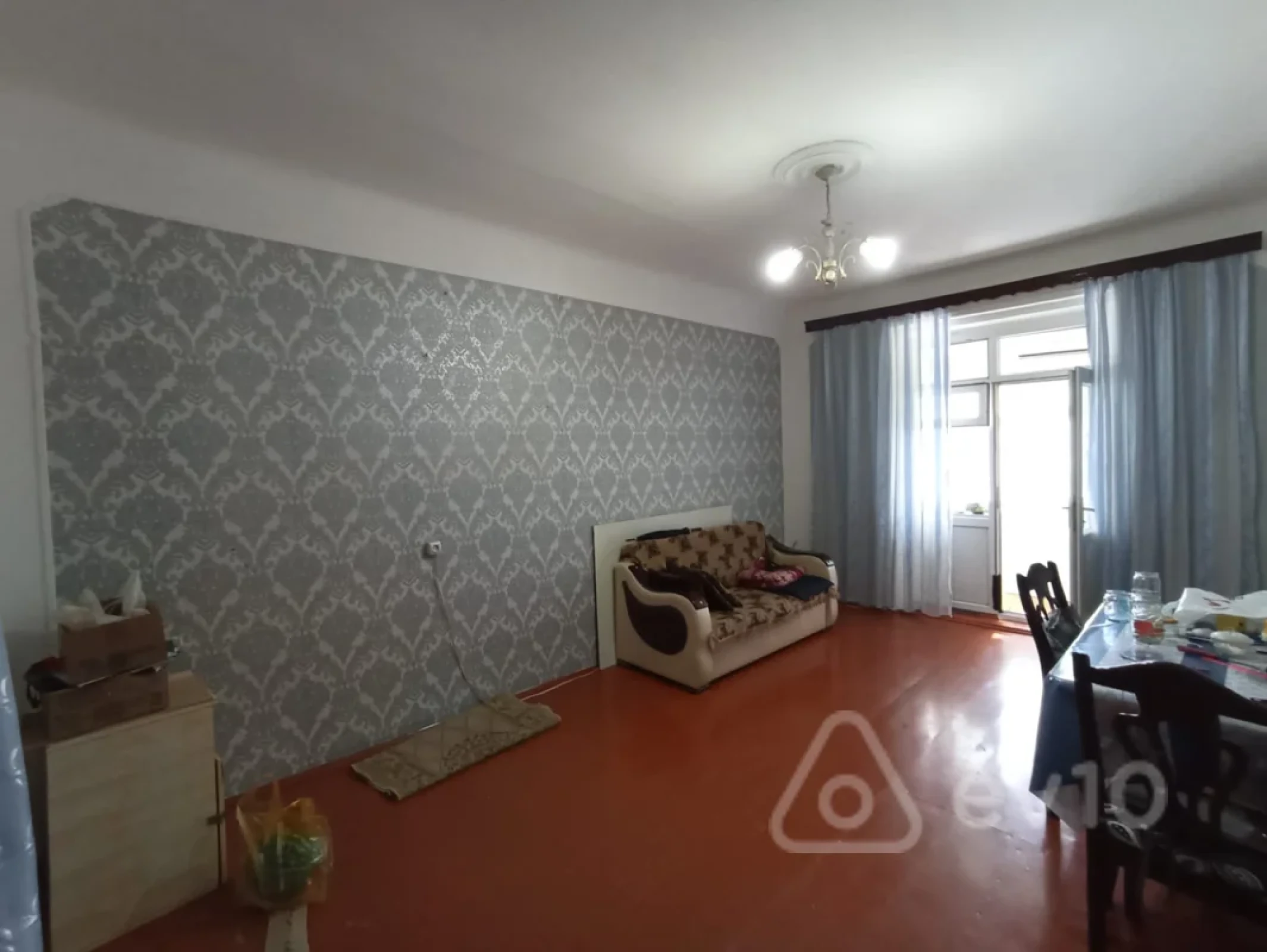 Kirayə verilir 1 otaqlı köhnə tikili 35 m²