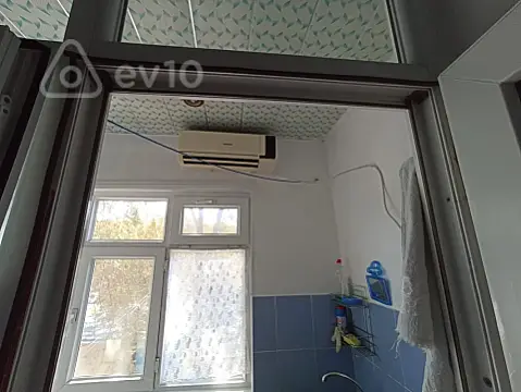 Kirayə verilir 1 otaqlı köhnə tikili 35 m²