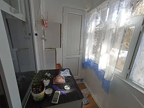 Kirayə verilir 1 otaqlı köhnə tikili 35 m²