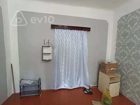 Kirayə verilir 1 otaqlı köhnə tikili 35 m²