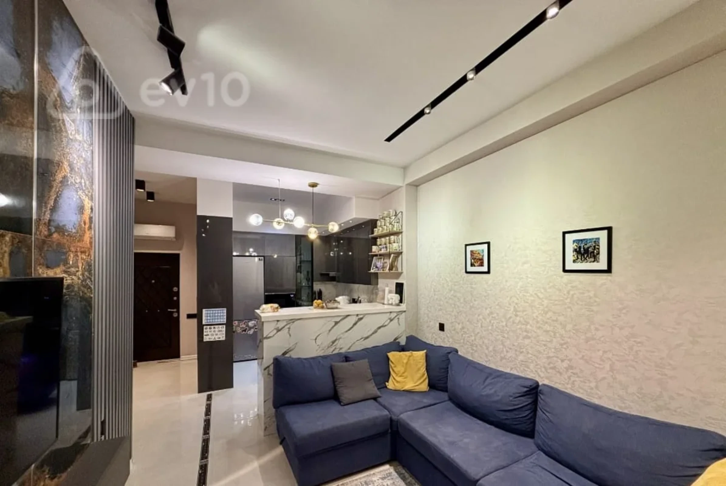 Kirayə verilir 2 otaqlı yeni tikili 60 m²