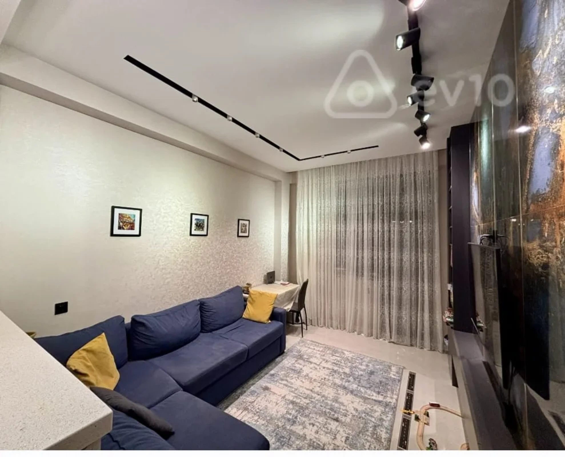Kirayə verilir 2 otaqlı yeni tikili 60 m²