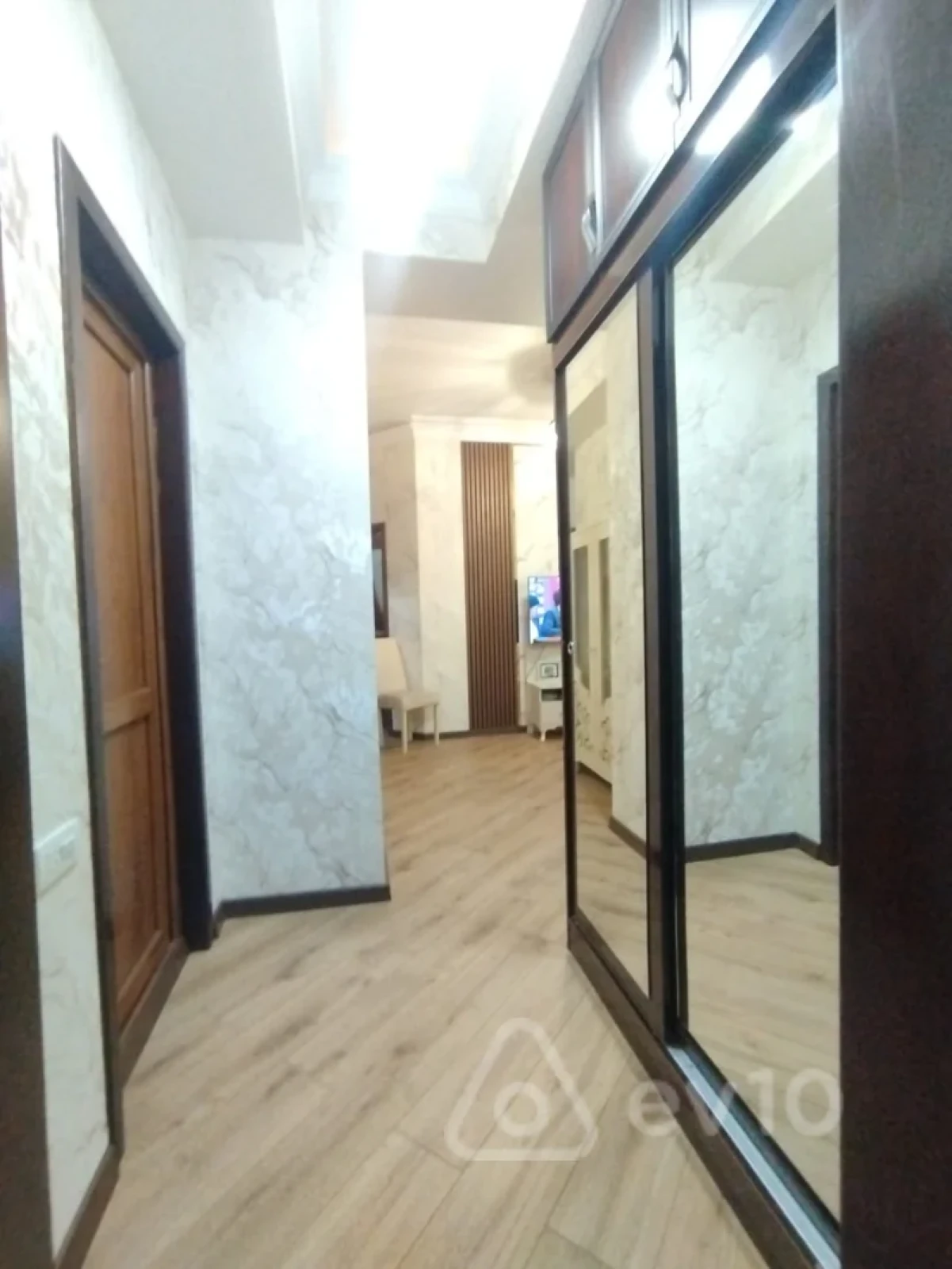 Satılır 3 otaqlı yeni tikili 66 m²