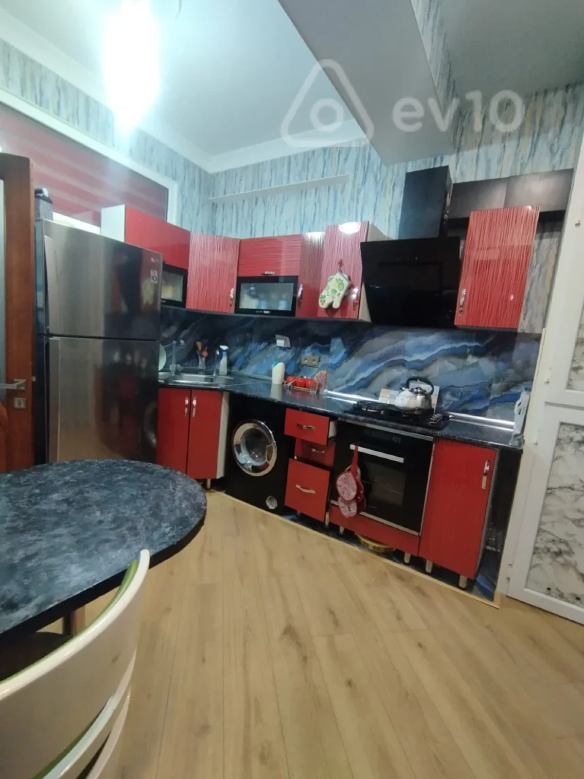 Satılır 3 otaqlı yeni tikili 66 m²