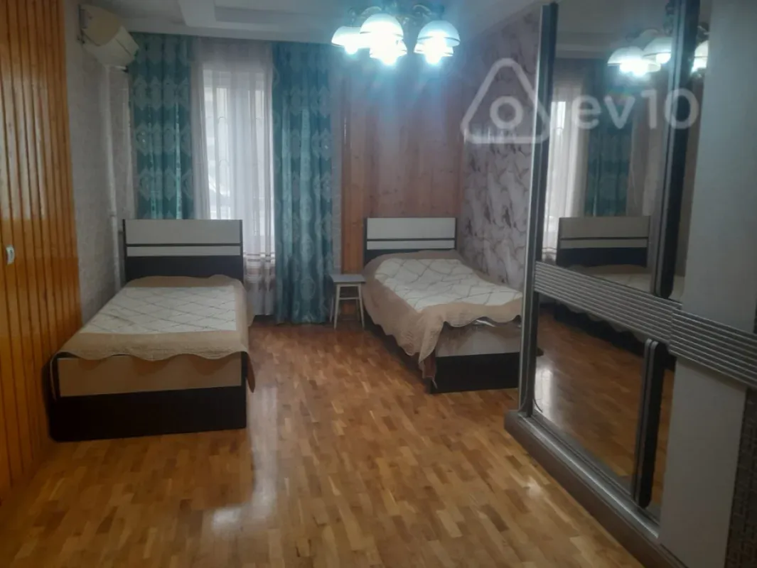 Kirayə verilir 3 otaqlı yeni tikili 110 m²