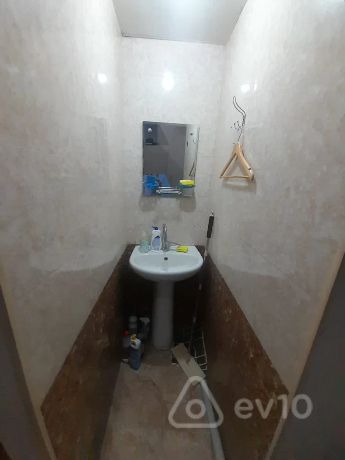 Satılır mənzil 26 m²