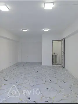 Satılır mənzil 26 m²