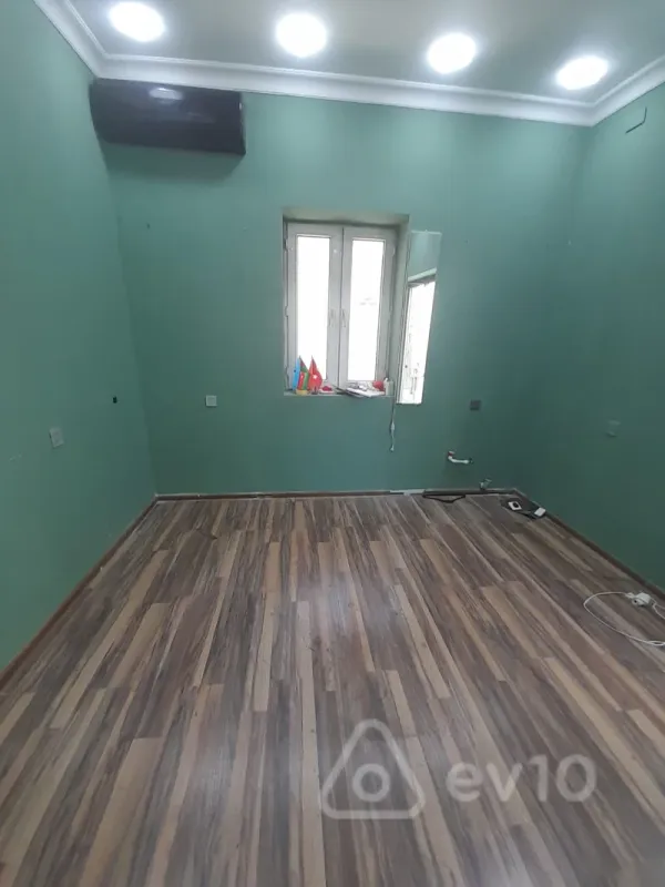 Kirayə verilir mənzil 17 m²