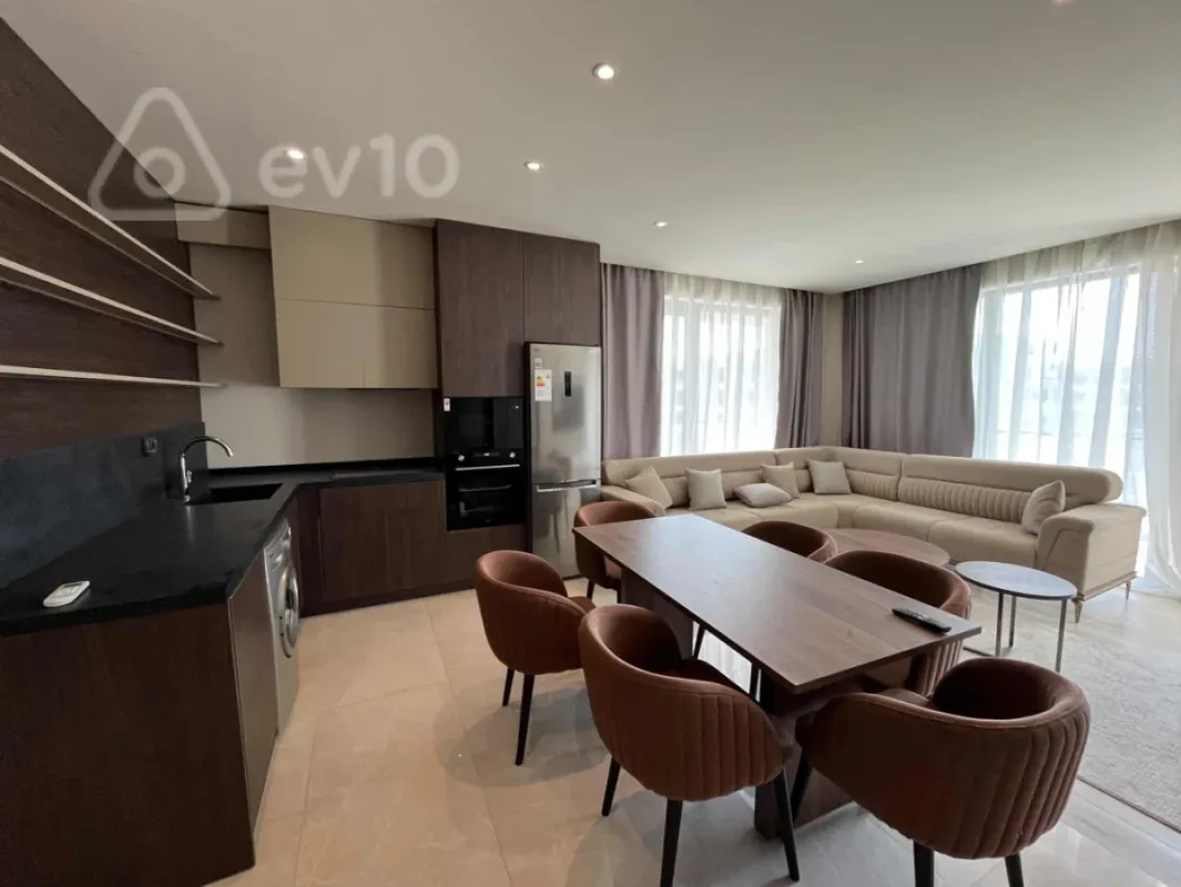 Kirayə verilir 3 otaqlı yeni tikili 160 m²