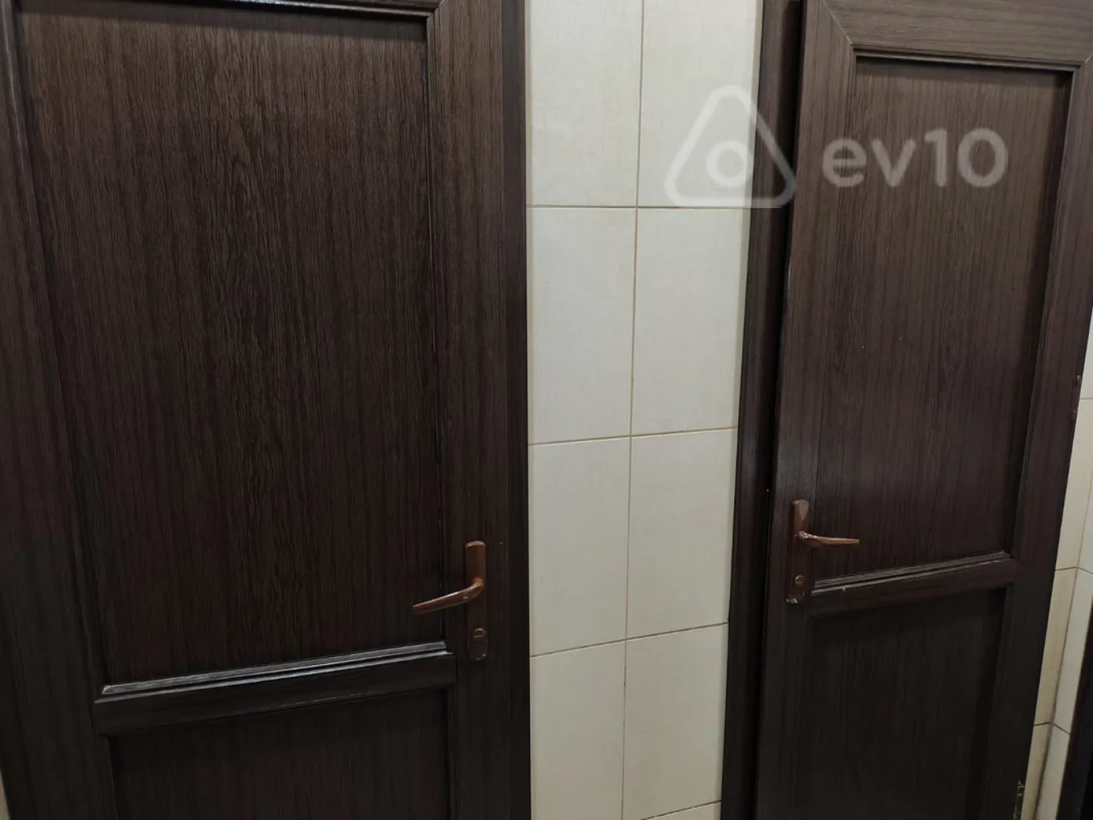 Kirayə verilir mənzil 450 m²