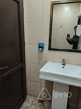 Kirayə verilir mənzil 450 m²