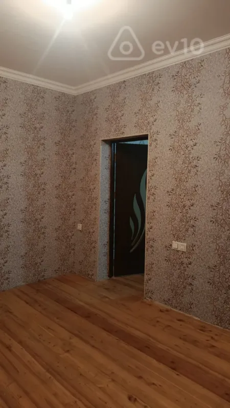 Satılır 3 otaqlı yeni tikili 80.3 m²