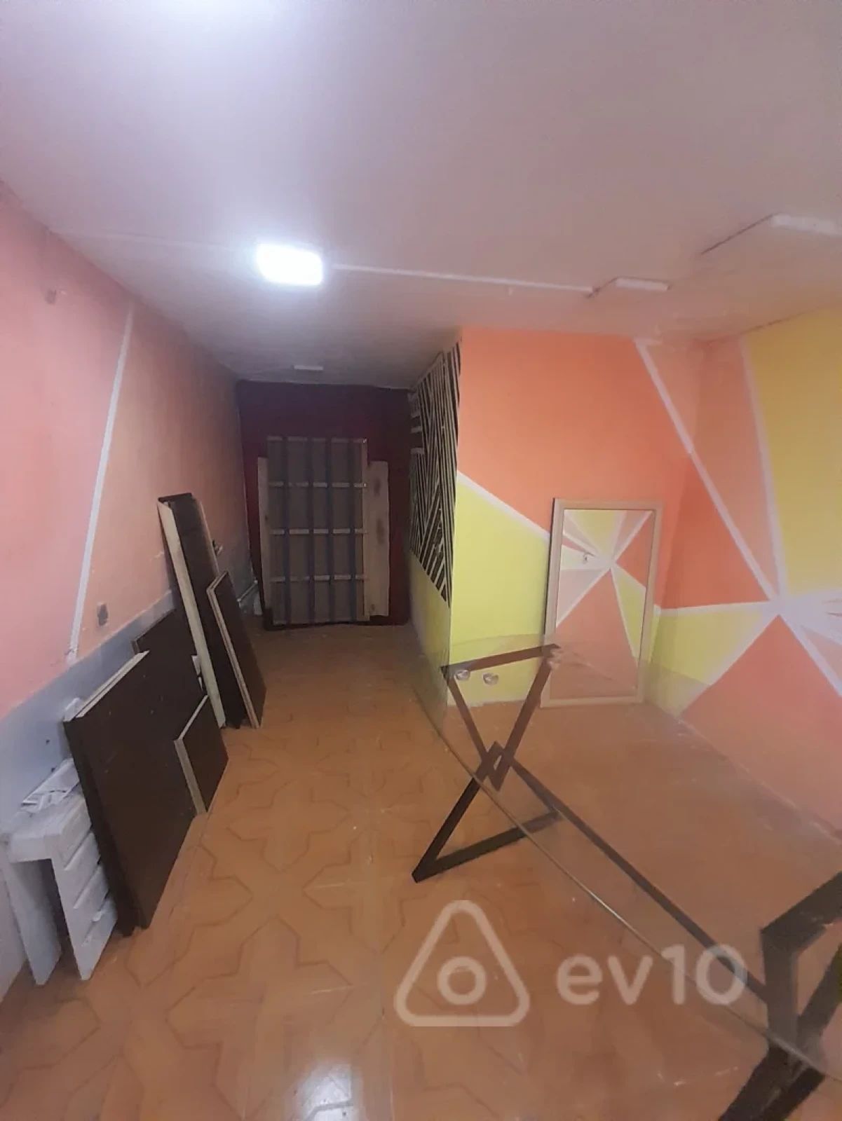 Kirayə verilir mənzil 20 m²