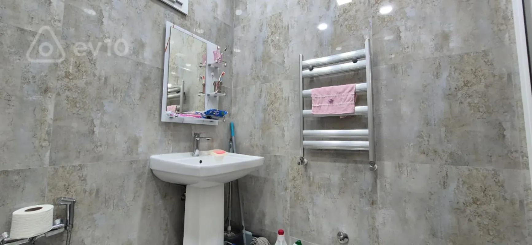 Kirayə verilir 4 otaqlı həyət evi 125 m²