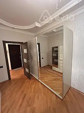 Kirayə verilir 3 otaqlı yeni tikili 100 m²