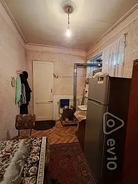 Satılır 1 otaqlı həyət evi 23 m²