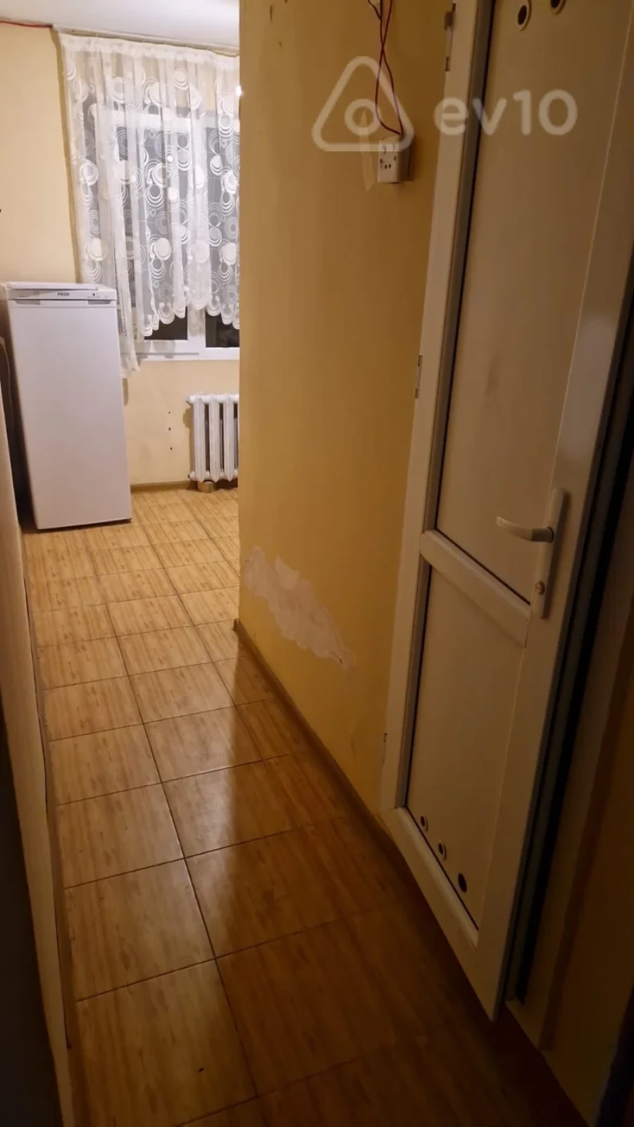 Kirayə verilir 1 otaqlı köhnə tikili 40 m²