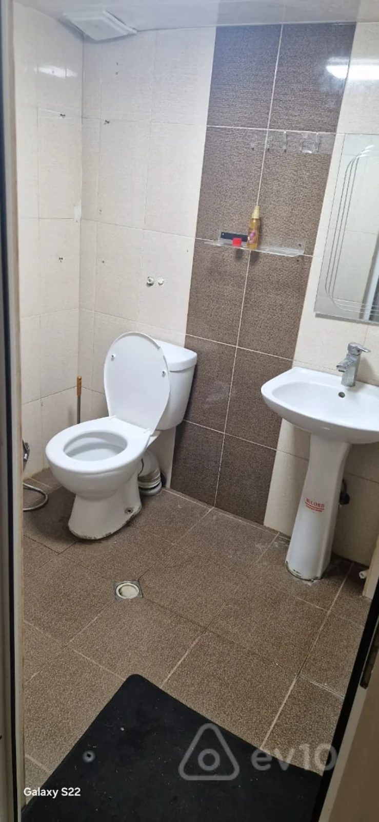 Kirayə verilir 1 otaqlı köhnə tikili 40 m²