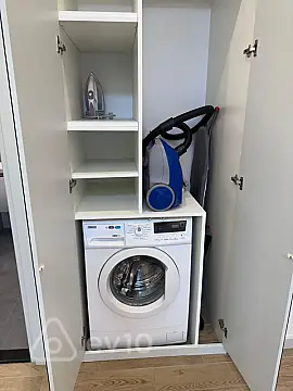 Kirayə verilir 2 otaqlı yeni tikili 65 m²