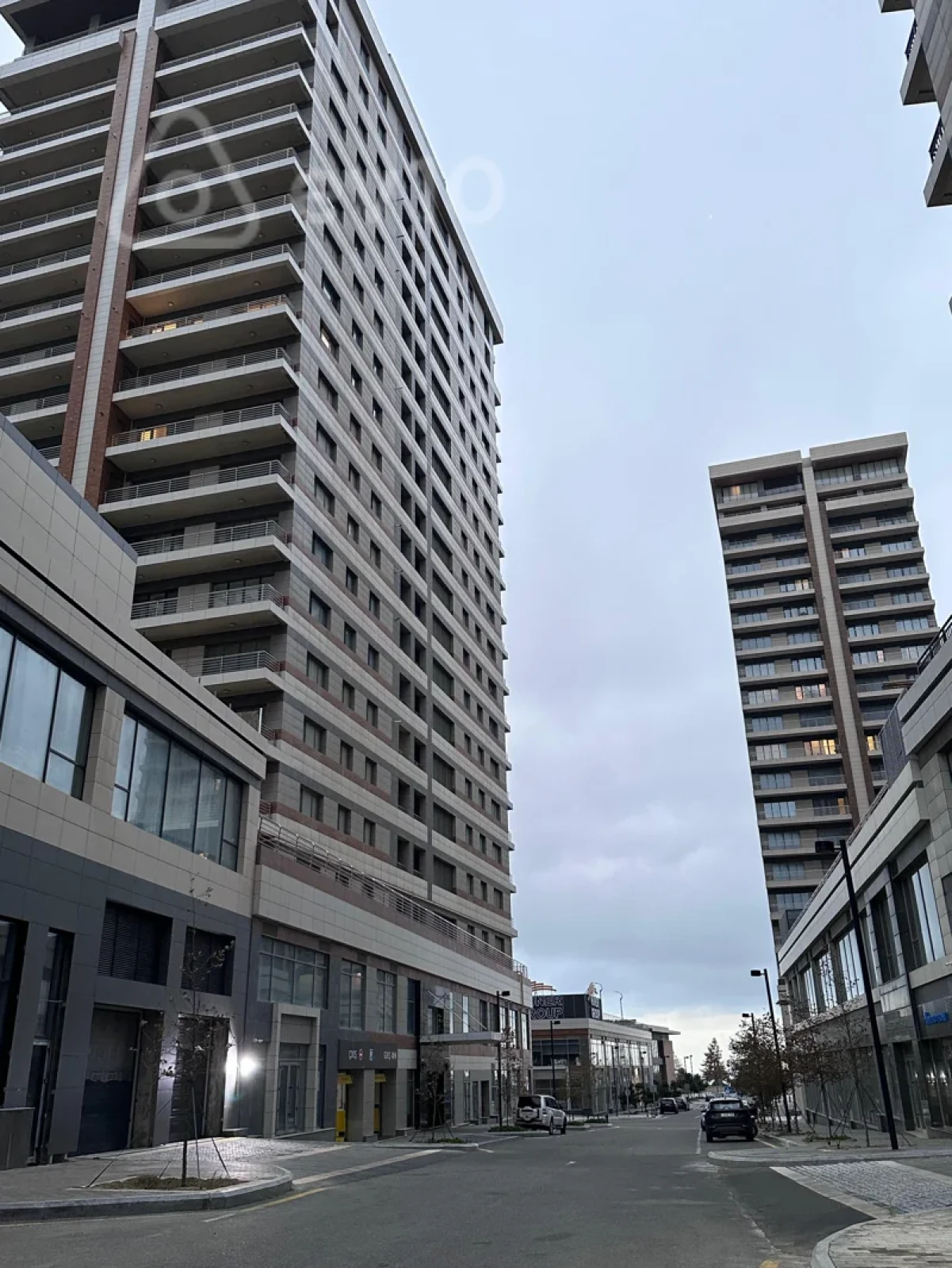 Kirayə verilir 2 otaqlı yeni tikili 65 m²