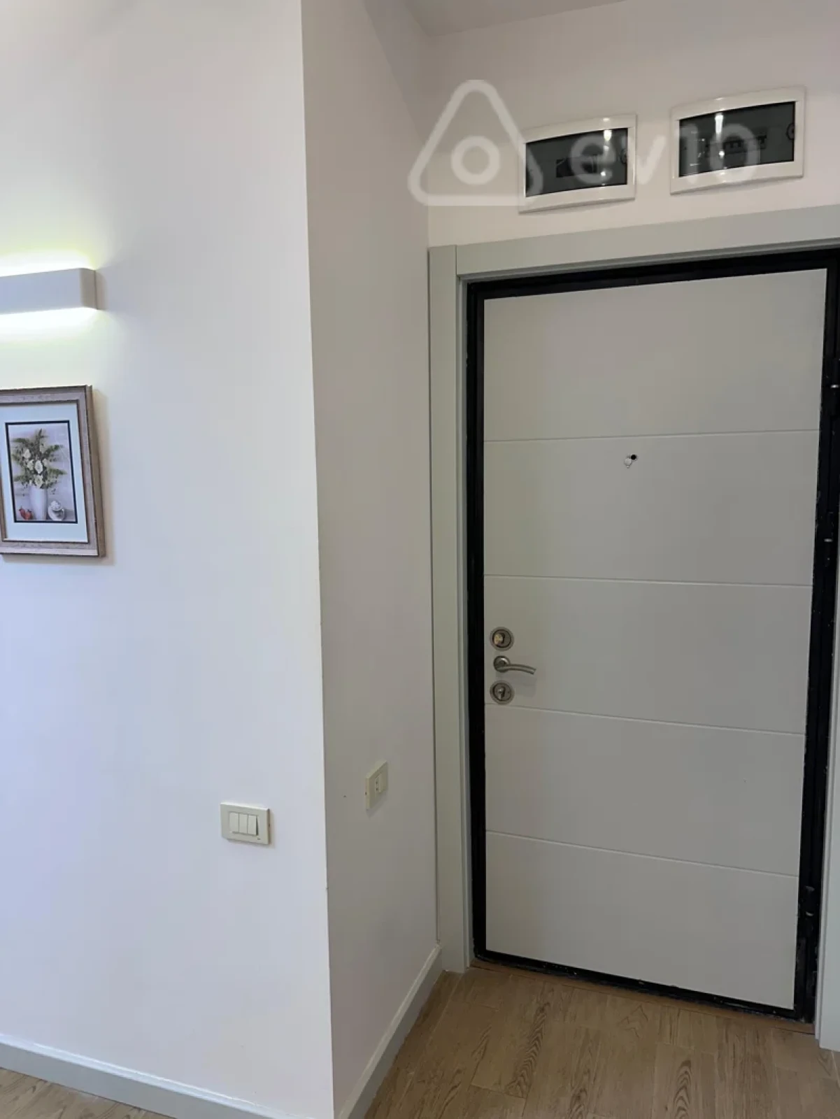 Kirayə verilir 2 otaqlı yeni tikili 65 m²
