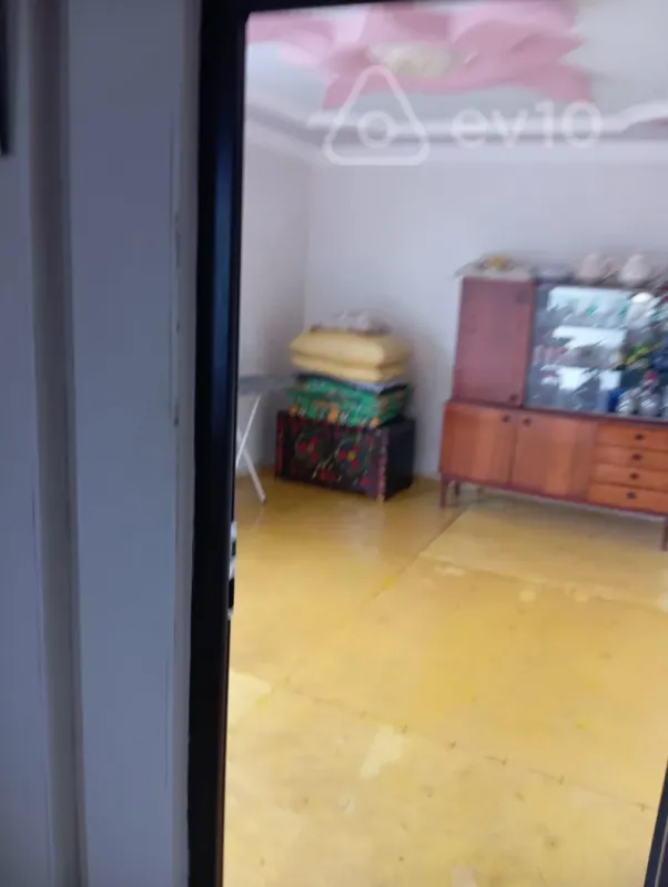 Satılır 4 otaqlı yeni tikili 40 m²