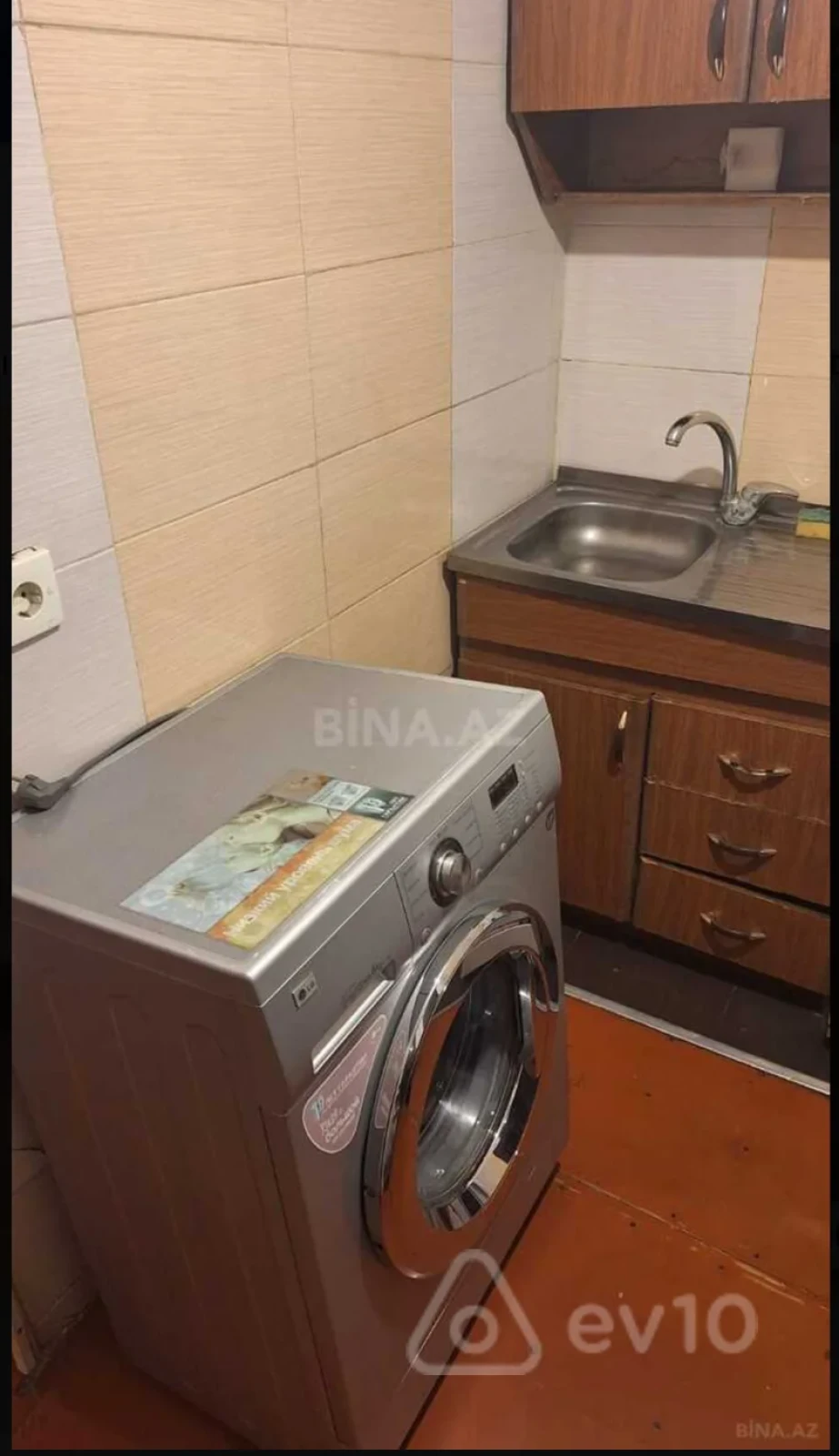 Kirayə verilir 1 otaqlı köhnə tikili 50 m²