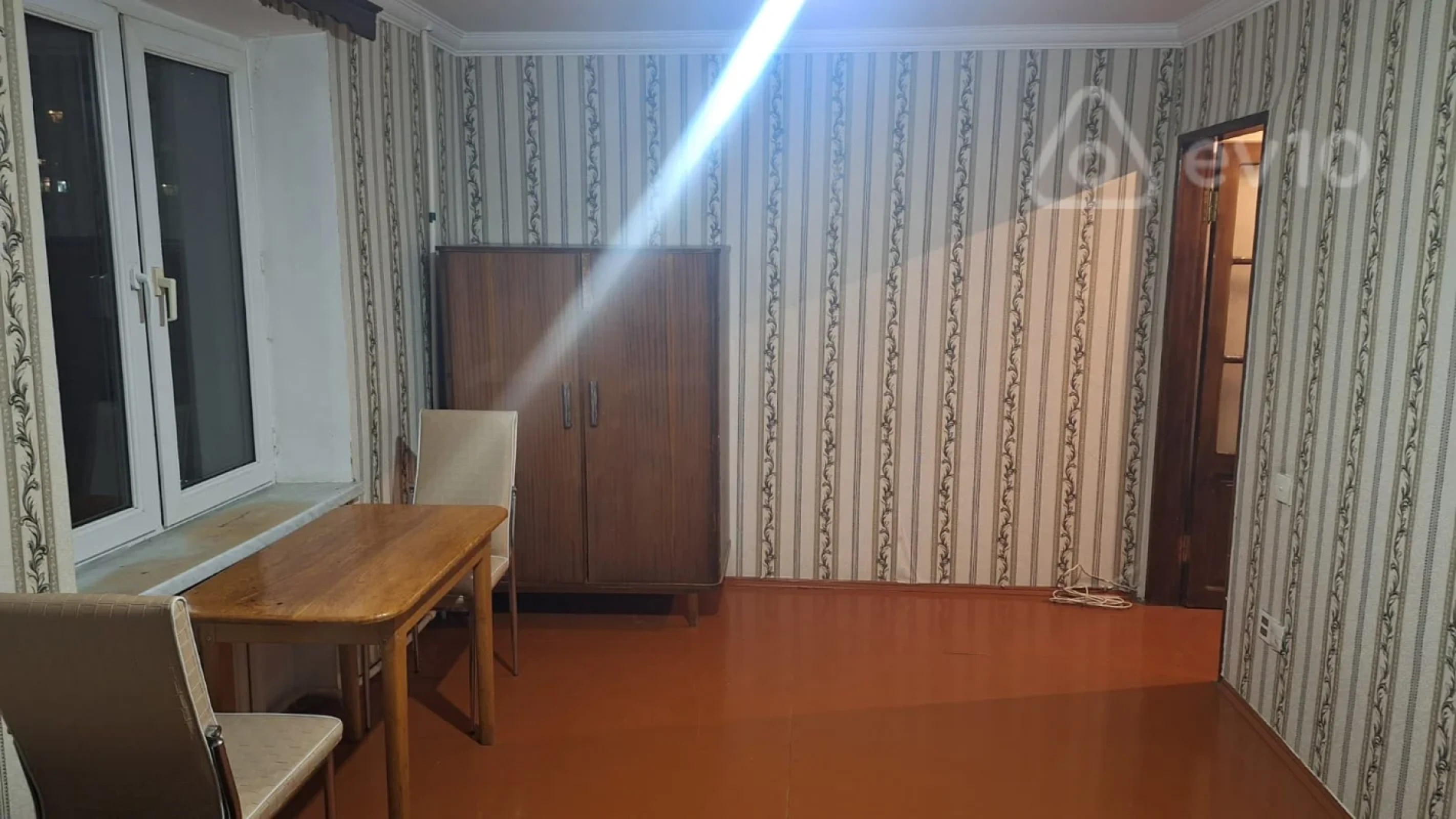 Kirayə verilir 1 otaqlı köhnə tikili 50 m²