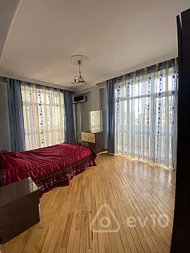 Kirayə verilir 3 otaqlı yeni tikili 115 m²